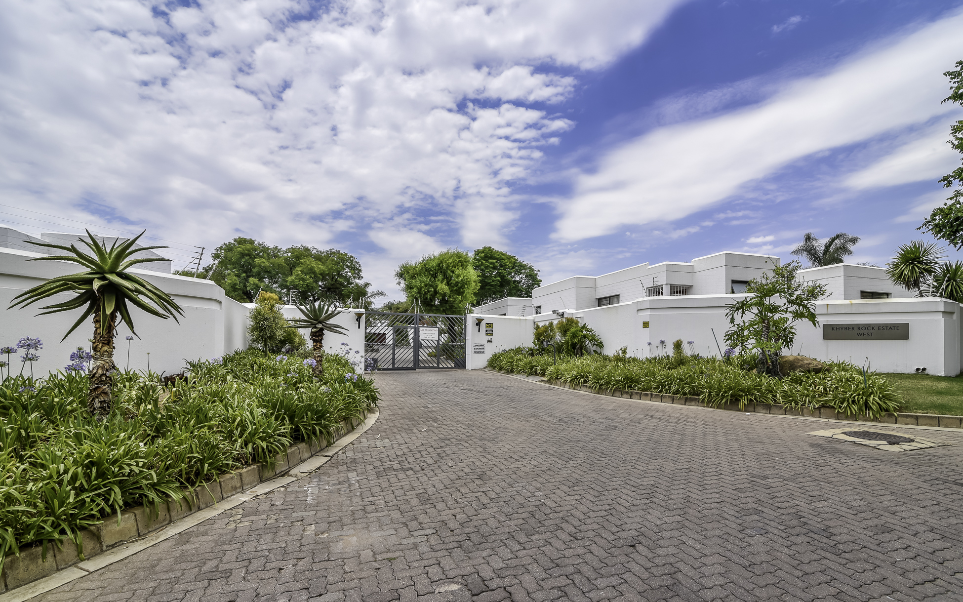 Kyber Rock Estate, Woodmead lr (3)